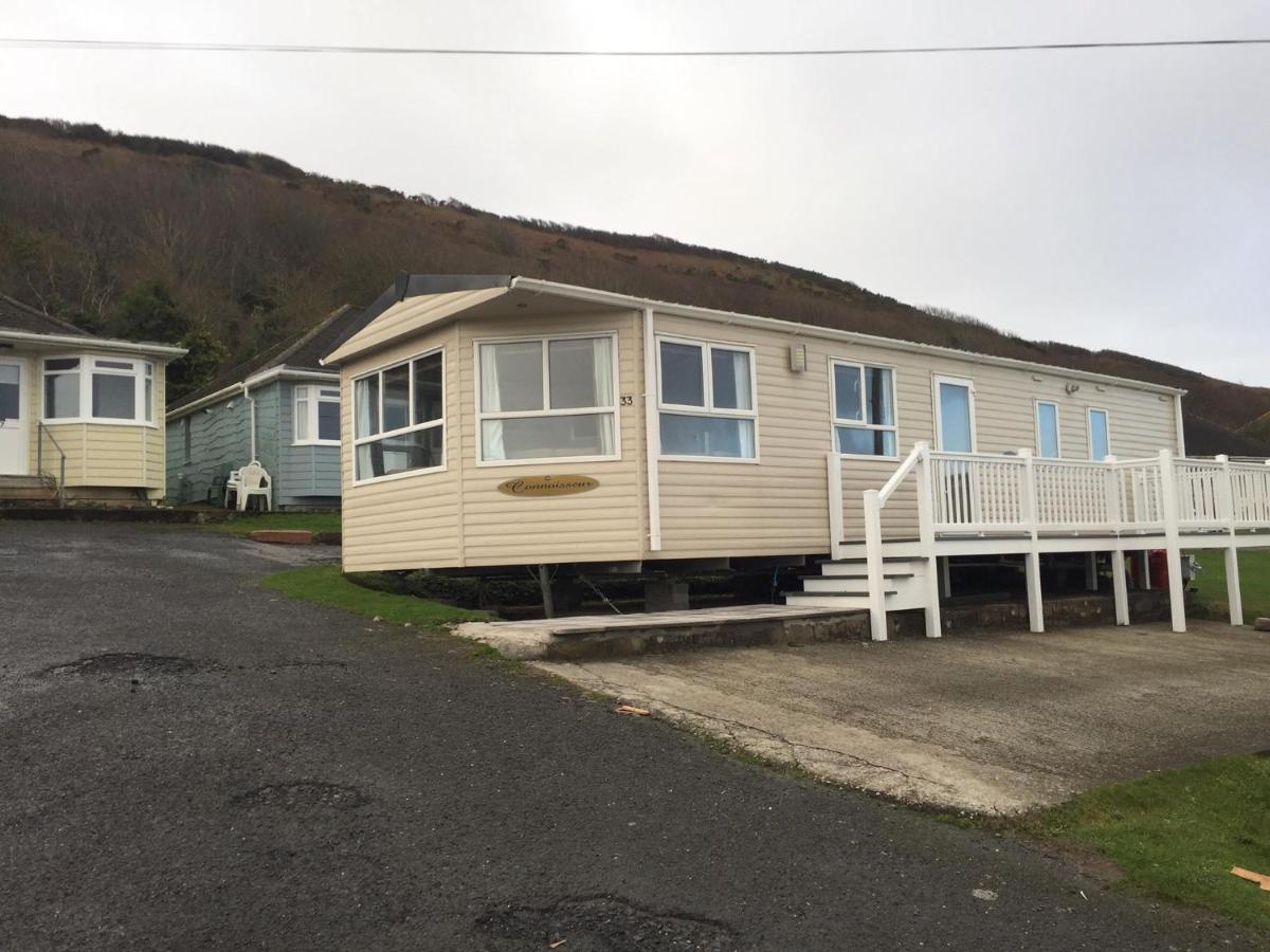 'Hartland Caravan' With Sea Views บิดีฟอร์ด ภายนอก รูปภาพ
