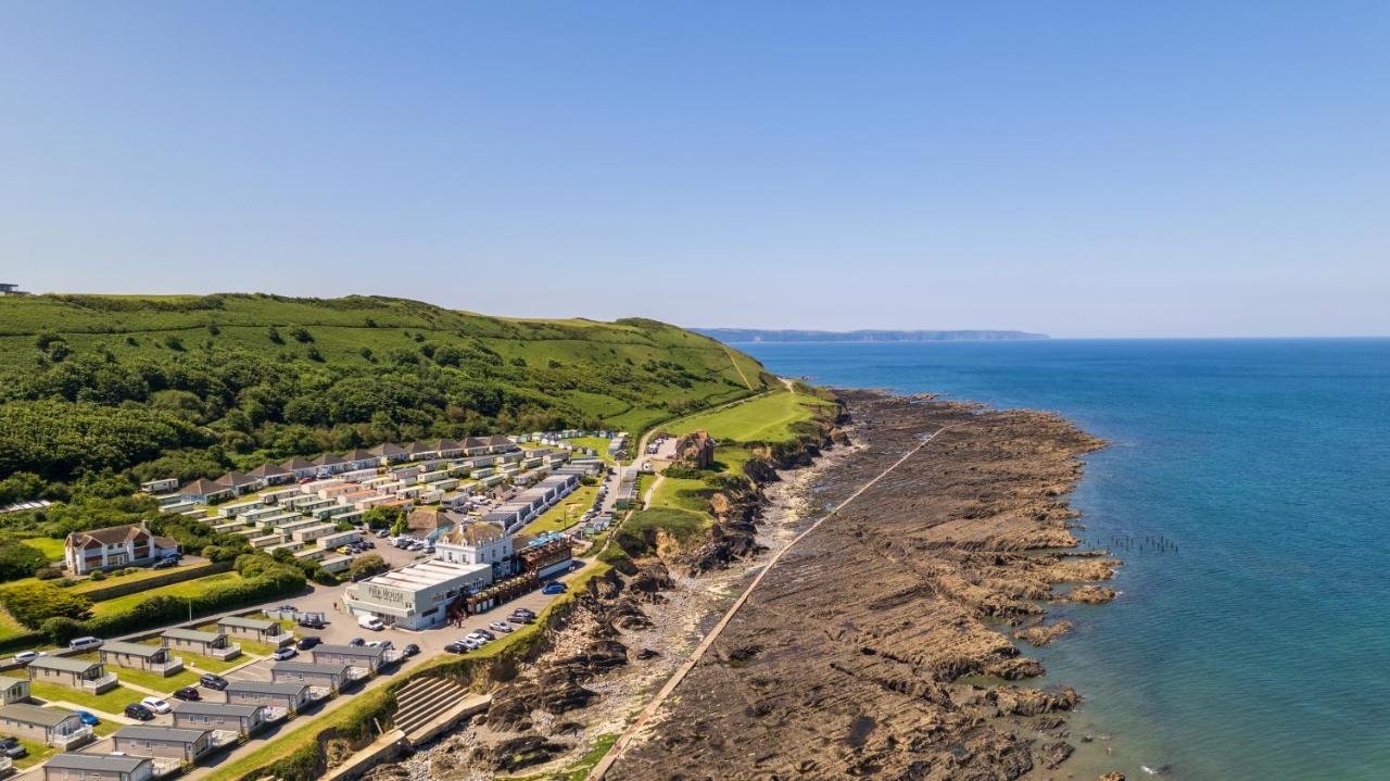'Hartland Caravan' With Sea Views บิดีฟอร์ด ภายนอก รูปภาพ